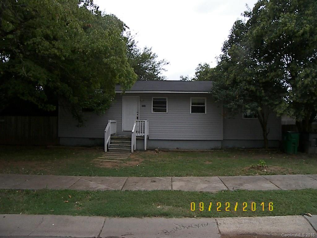2435 Elmin Street Charlotte NC 28208