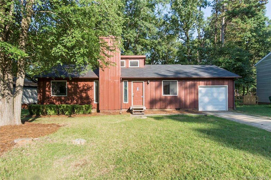 5028 Rolling Oak Lane Charlotte NC 28227