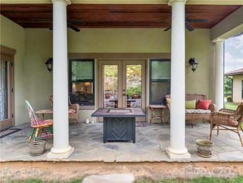 9 Pacifico Drive Asheville NC 28806