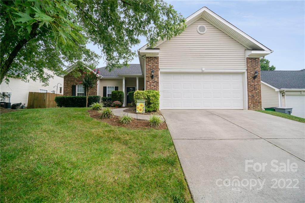 5927 Patricia Ryan Drive Charlotte NC 28216