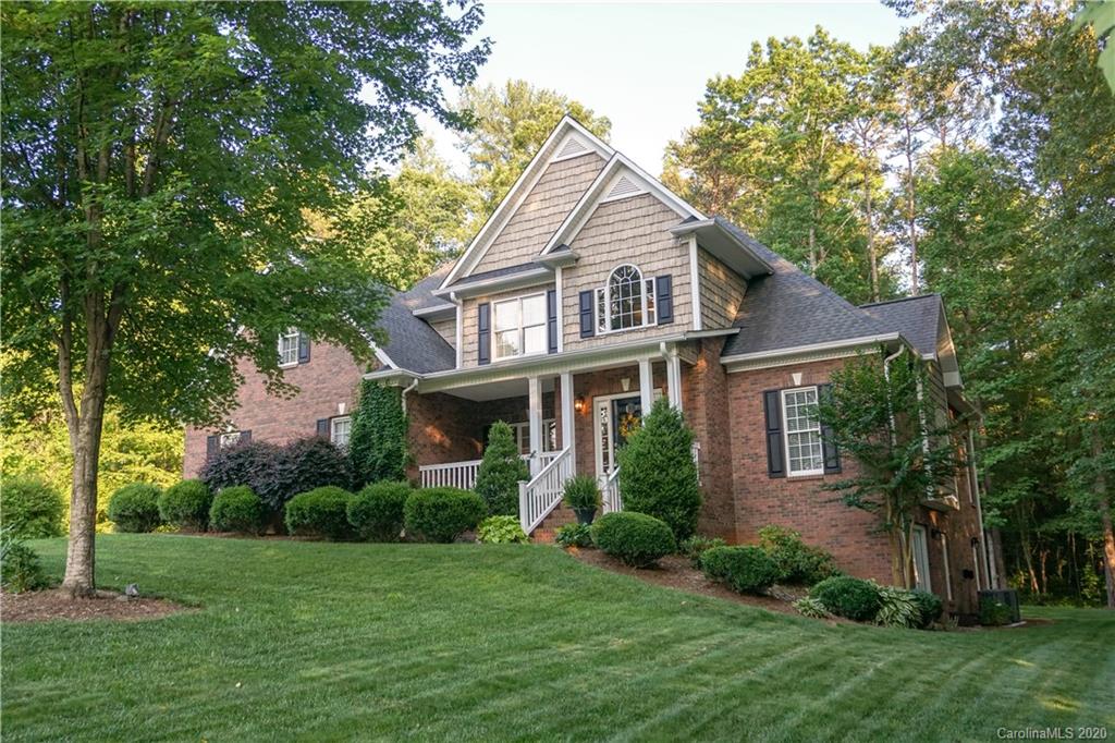 4014 Pinecrest Drive Ne Hickory NC 28601