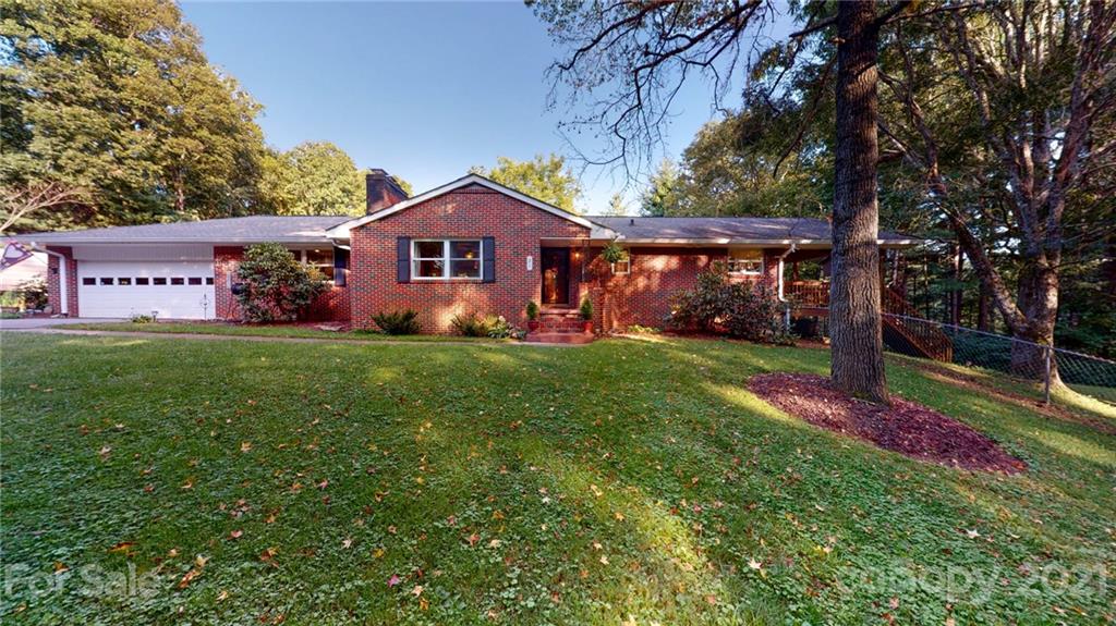21 Fowler Town Road Candler NC 28715