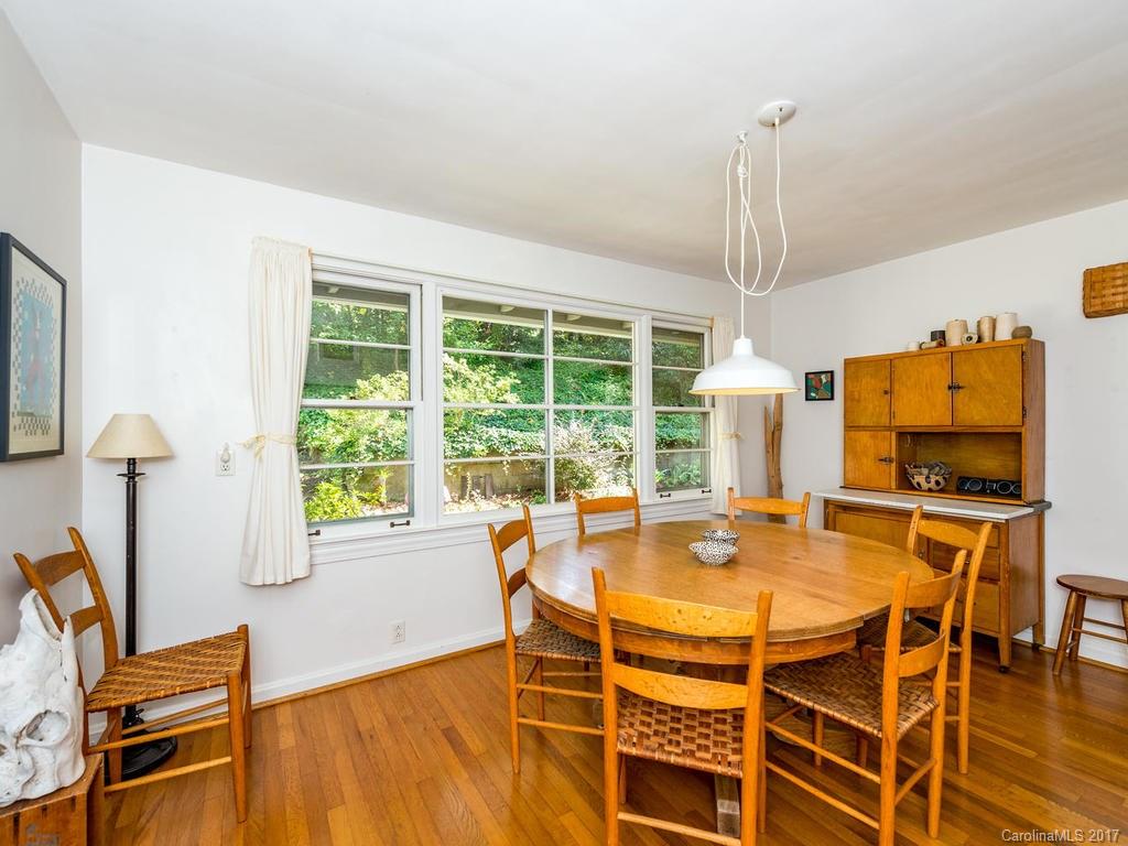 6 Huntington Road Asheville NC 28805