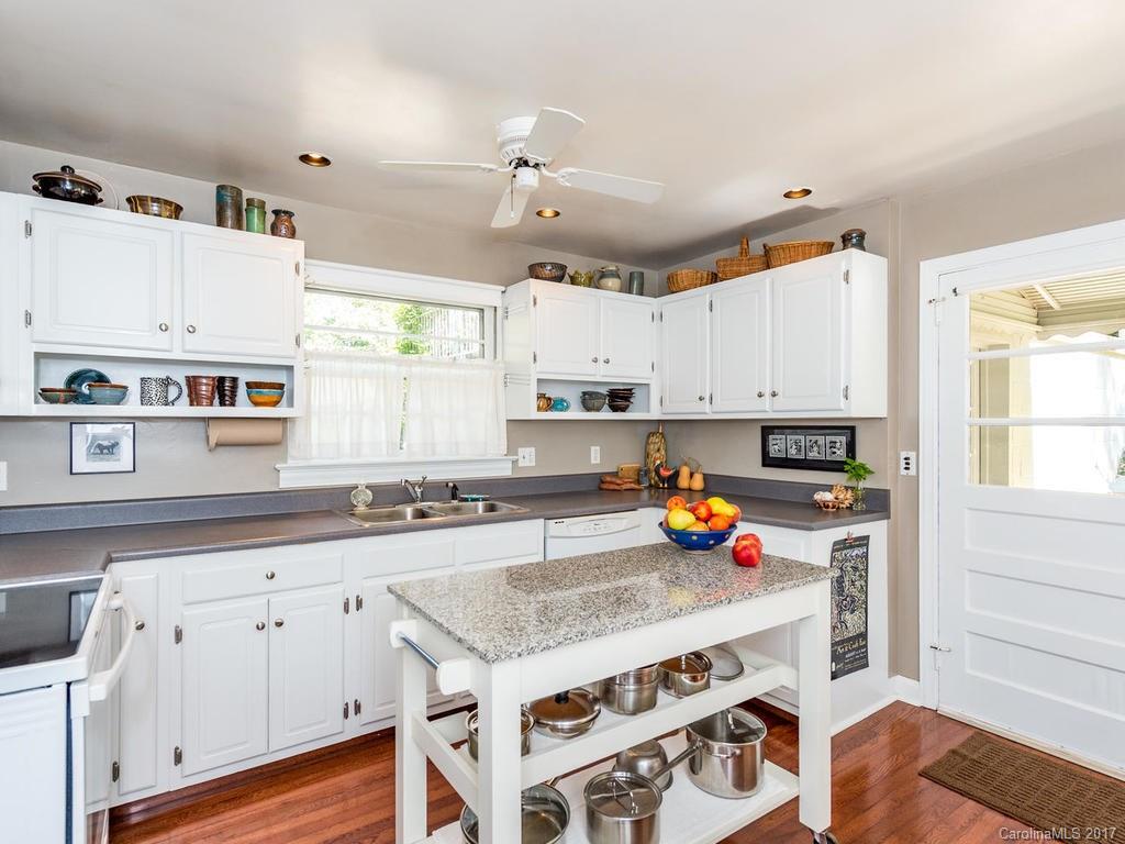 6 Huntington Road Asheville NC 28805