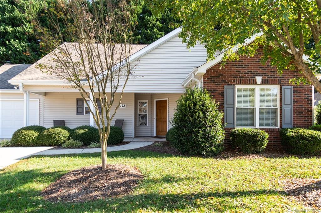 173 Oak Village Parkway Mooresville NC 28117