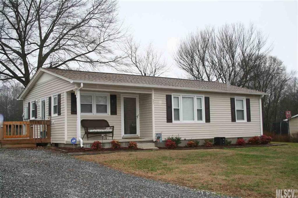 21 35th Street Place NW Hickory NC 28601