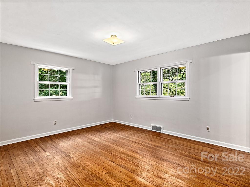 10 Stockwood Road Asheville NC 28803