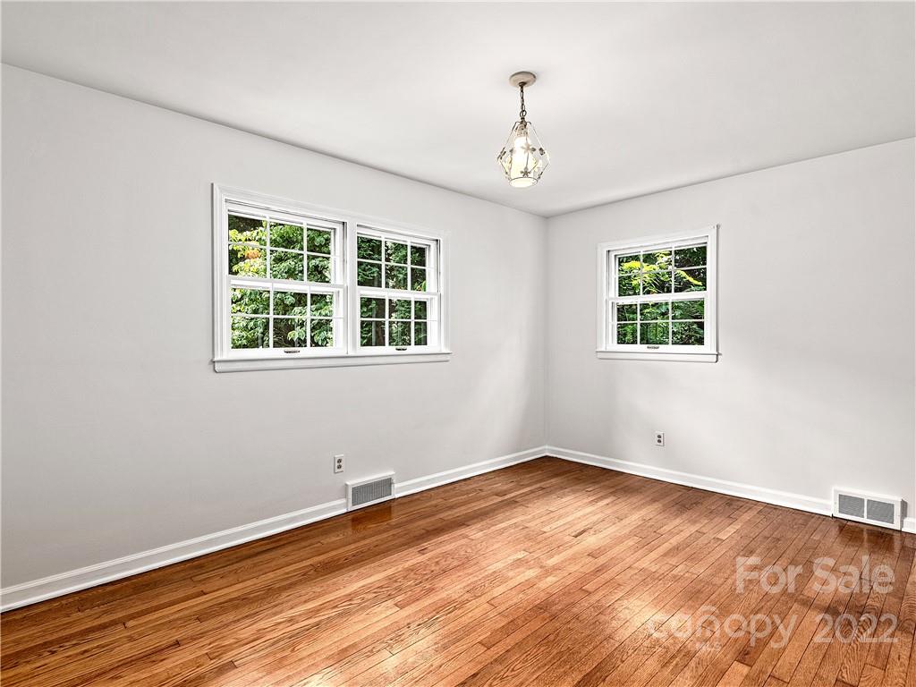 10 Stockwood Road Asheville NC 28803