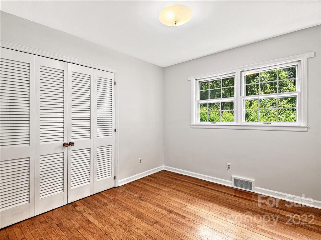 10 Stockwood Road Asheville NC 28803