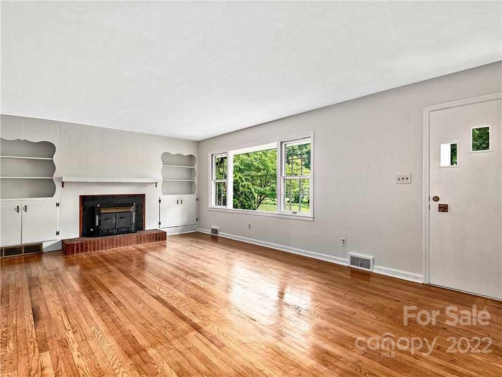 10 Stockwood Road Asheville NC 28803