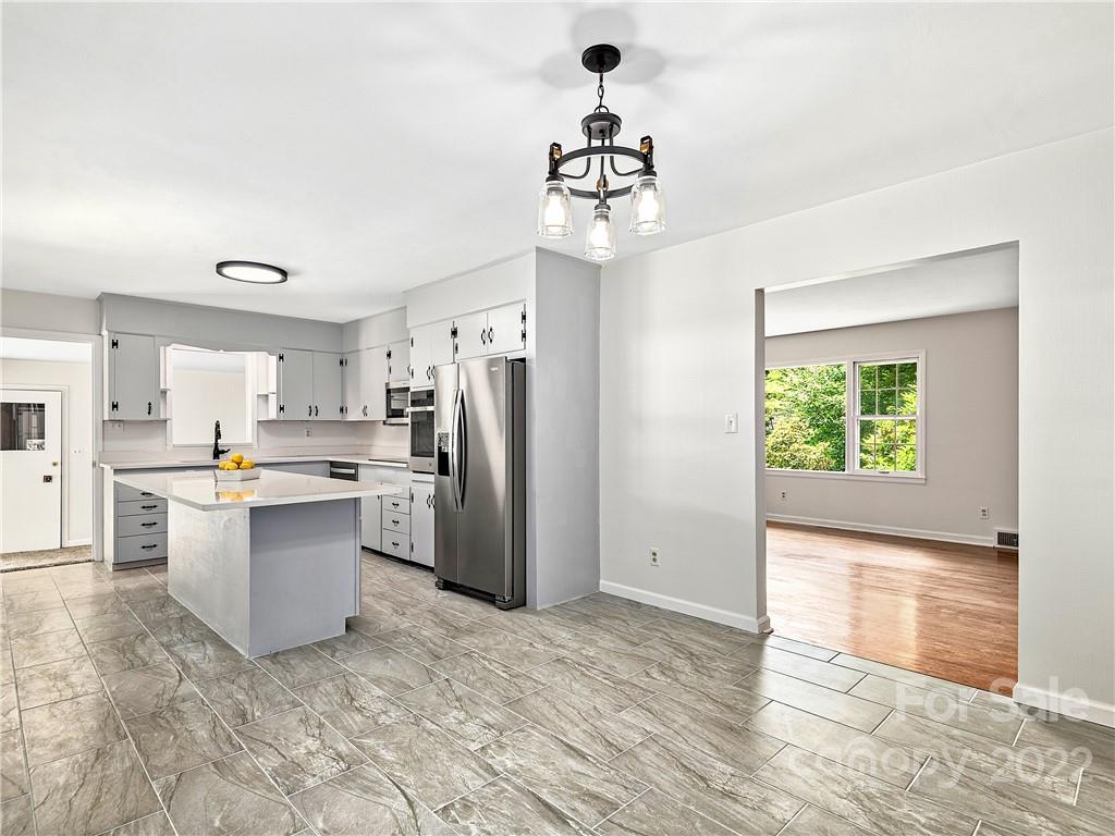 10 Stockwood Road Asheville NC 28803