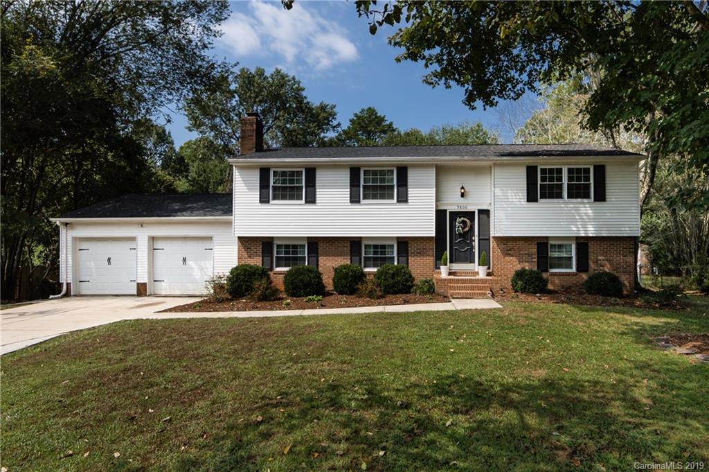 9800 Meringue Place Charlotte NC 28270