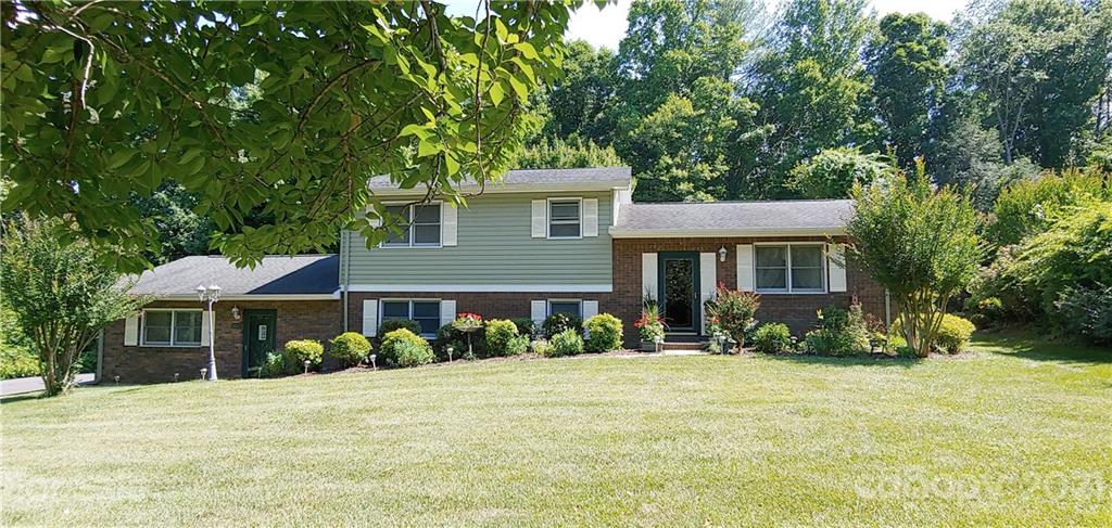 208 Ball Gap Road Arden NC 28704