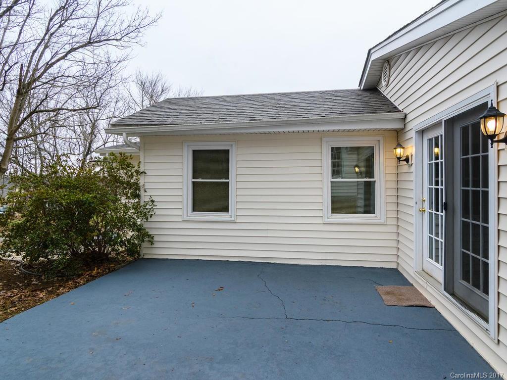 14 Merion Drive Asheville NC 28806