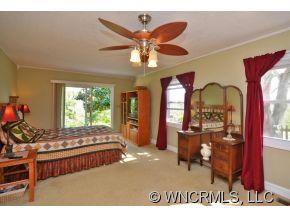 553 Oak Grove Road Marshall NC 28753