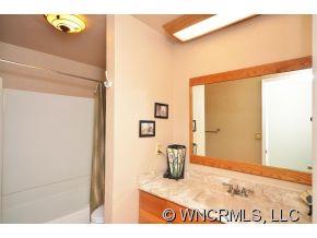 553 Oak Grove Road Marshall NC 28753