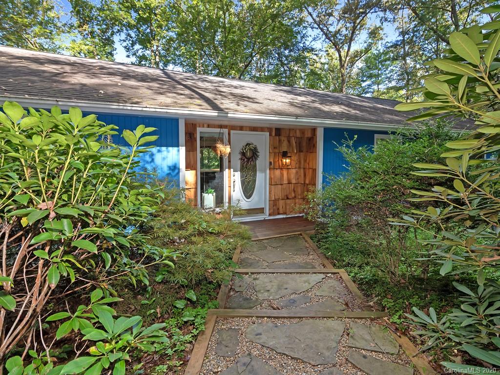 330 Scarlet Oaks Drive Etowah NC 28729