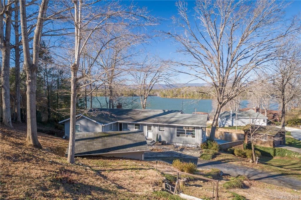 2216 North Point Drive Nebo NC 28761