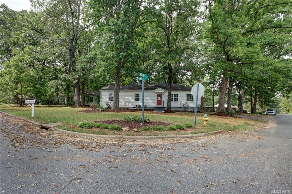 1404 Reid Street Statesville NC 28677