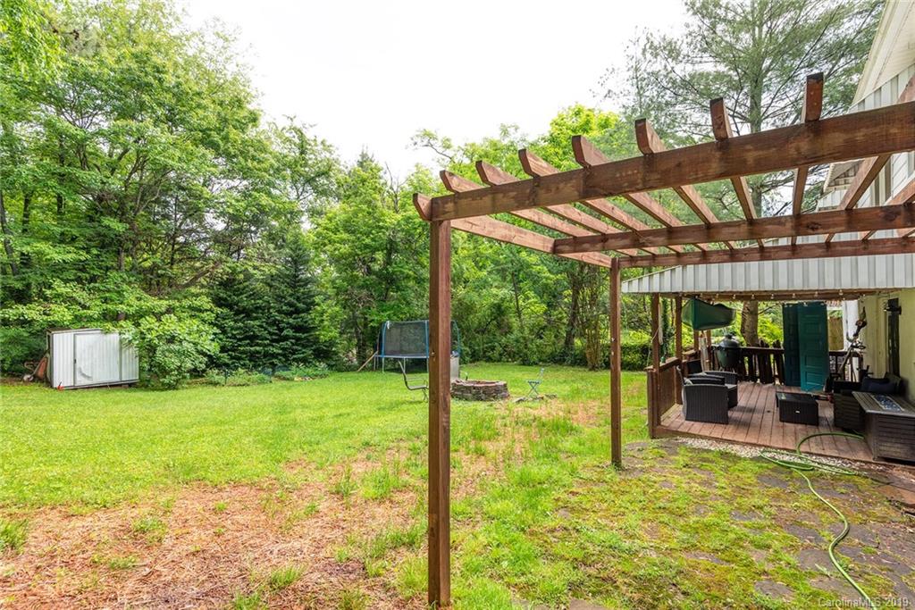20 Starmount Drive Asheville NC 28806