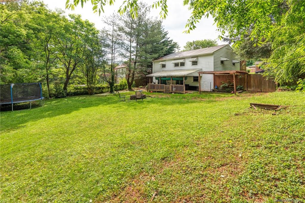 20 Starmount Drive Asheville NC 28806