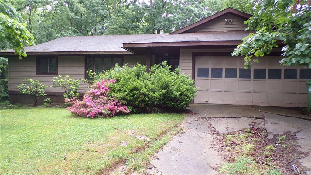 10 Clayton Drive Fletcher NC 28732