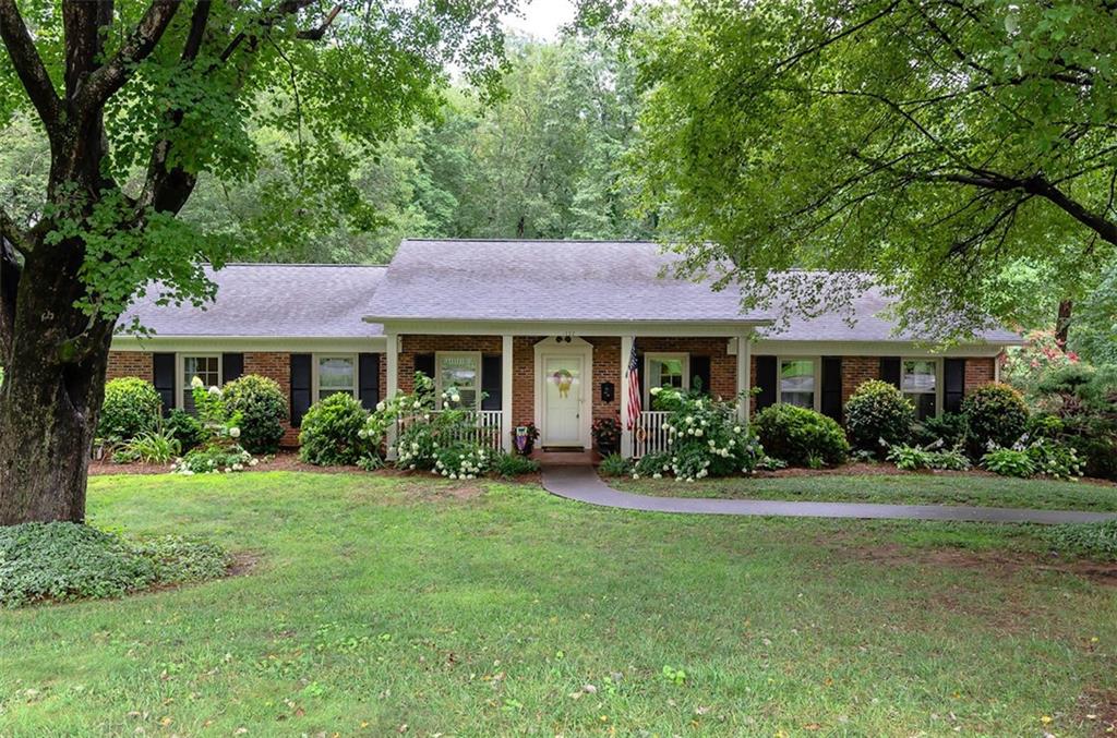 1352 5th Street Circle Nw Hickory NC 28601