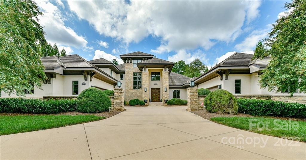 4412 Fox Brook Lane Charlotte NC 28211