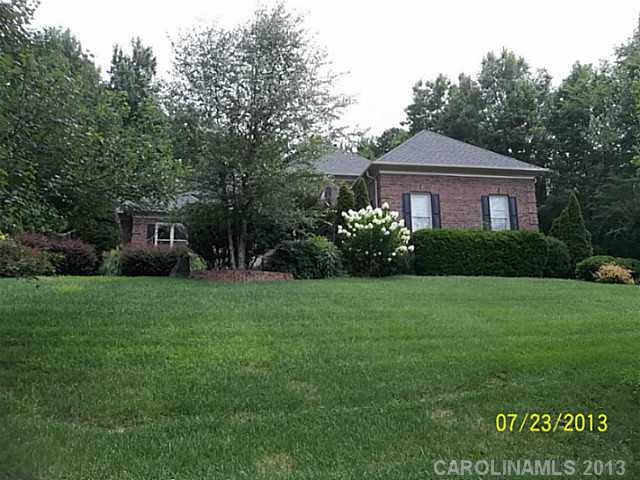 3210 Lakewood Edge Drive Charlotte NC 28269