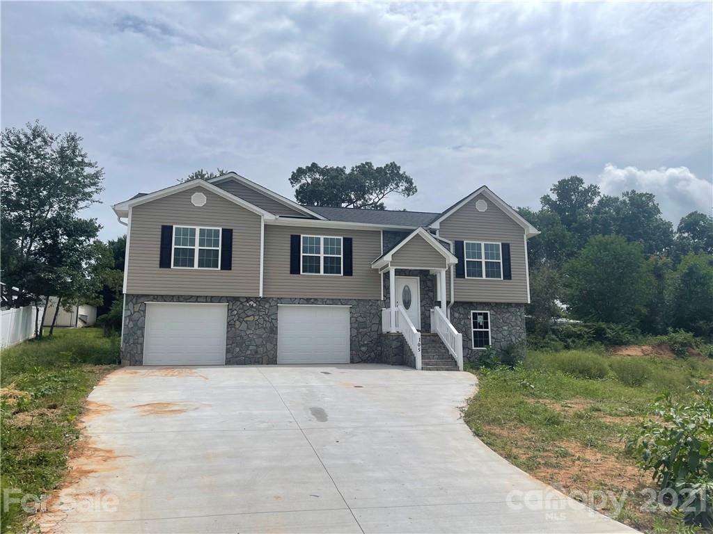 105 Green Fields Lane Morganton NC 28655