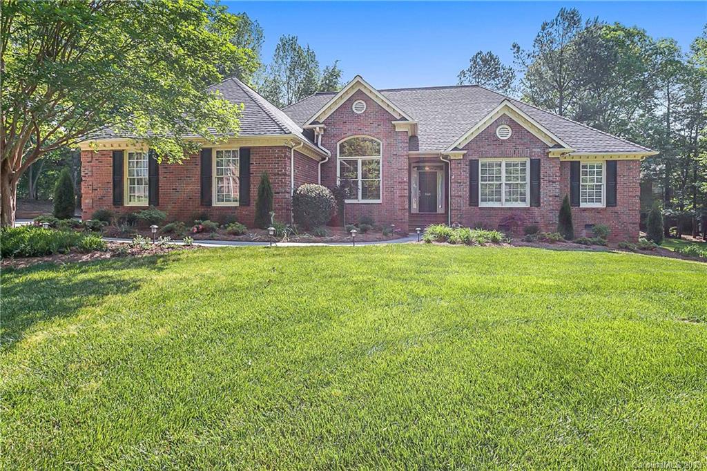 9421 Bideford Court Matthews NC 28105