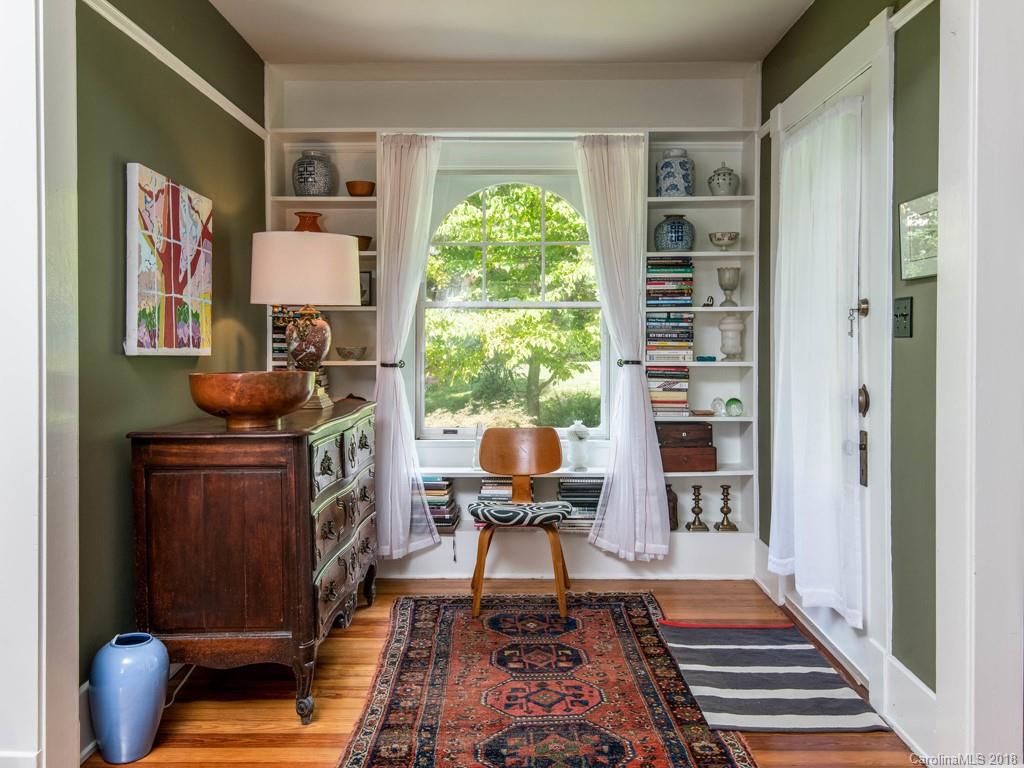 1 Hillside Walk Asheville NC 28801