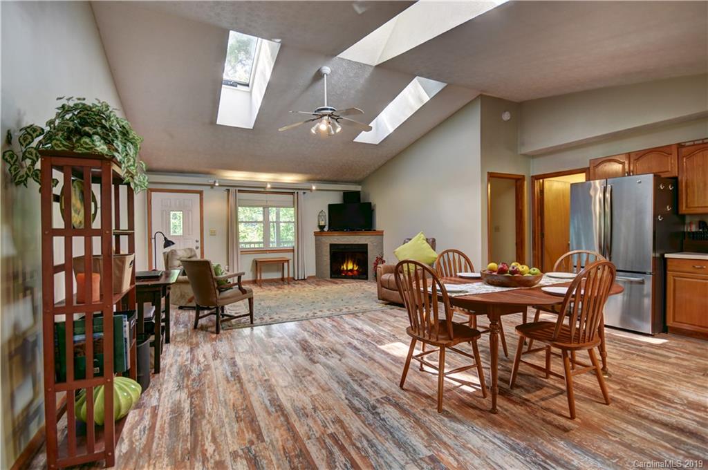 128 Birch Springs Road Waynesville NC 28786