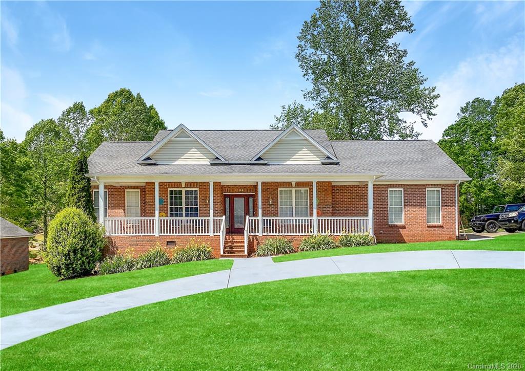 4156 Tuscany Court Hickory NC 28602
