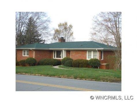 559 Bailey Street Mars Hill NC 28754