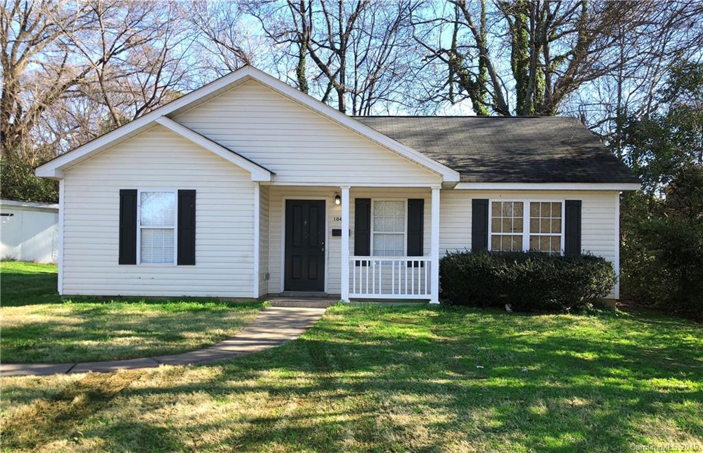 1045 Saratoga Drive Charlotte NC 28208