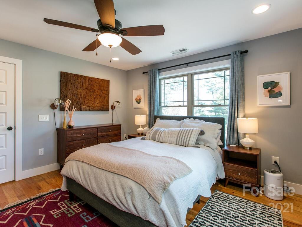 44 Garden Circle Asheville NC 28806