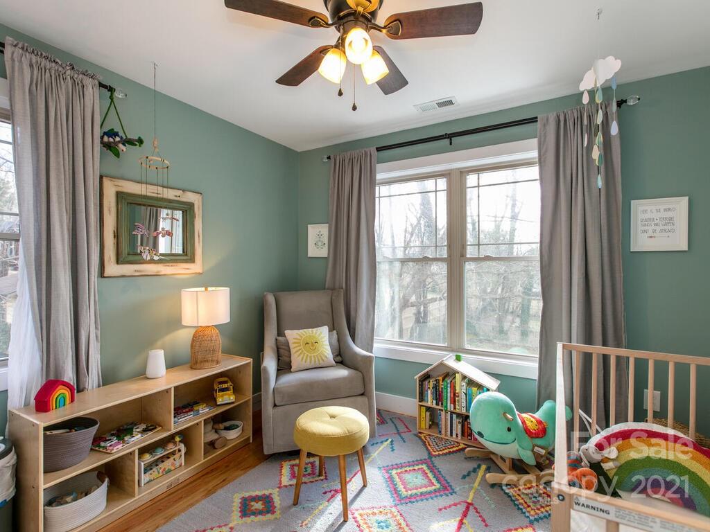 44 Garden Circle Asheville NC 28806