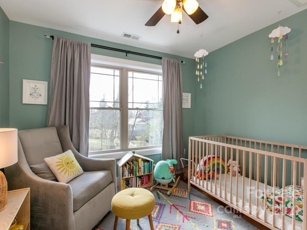 44 Garden Circle Asheville NC 28806