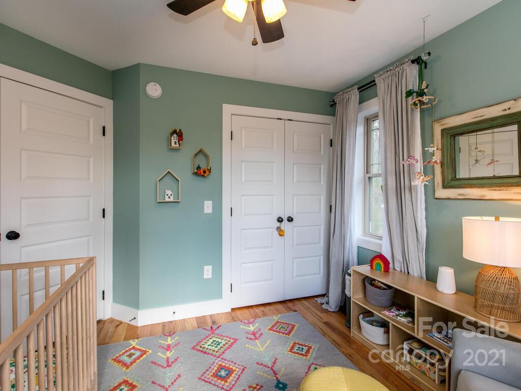 44 Garden Circle Asheville NC 28806