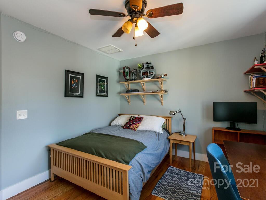 44 Garden Circle Asheville NC 28806