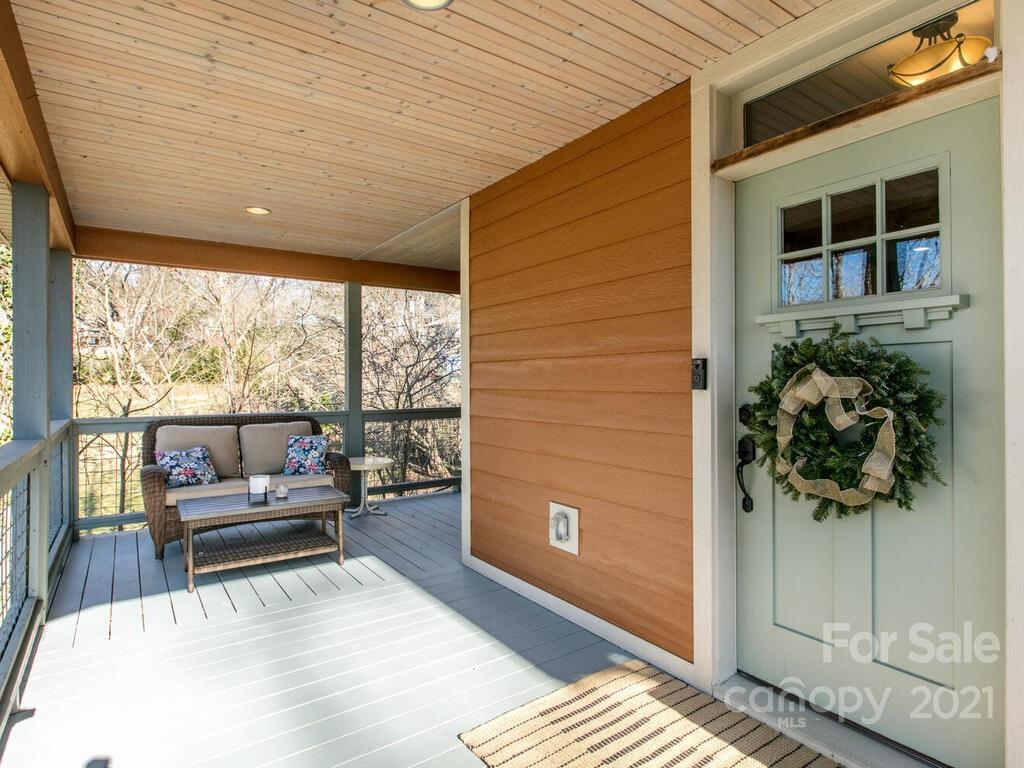 44 Garden Circle Asheville NC 28806