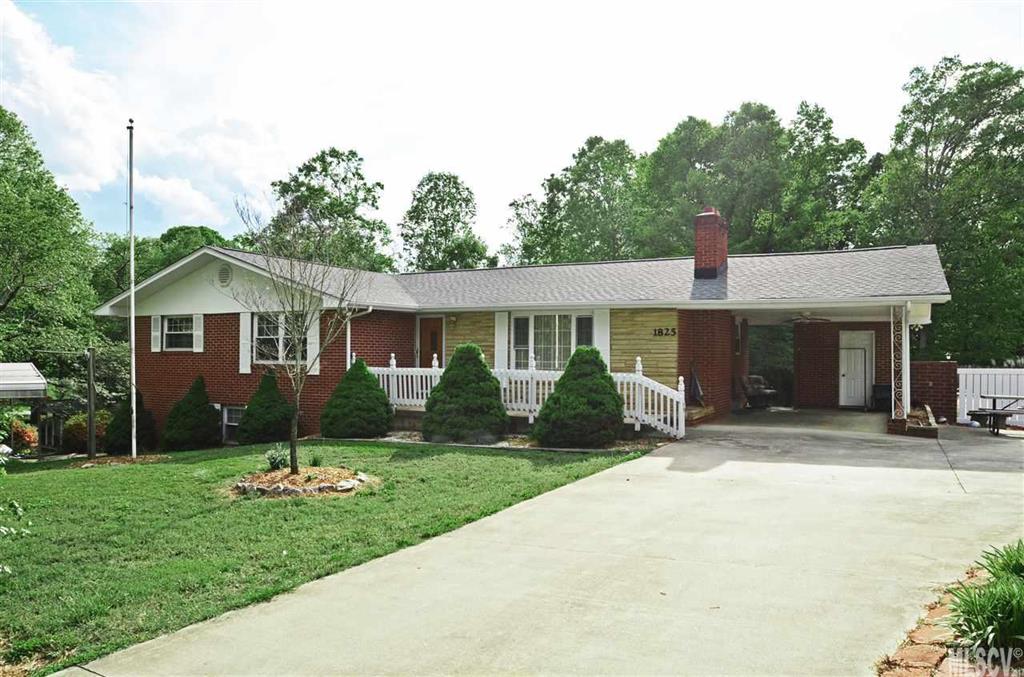 1825 23rd Street NE Hickory NC 28601