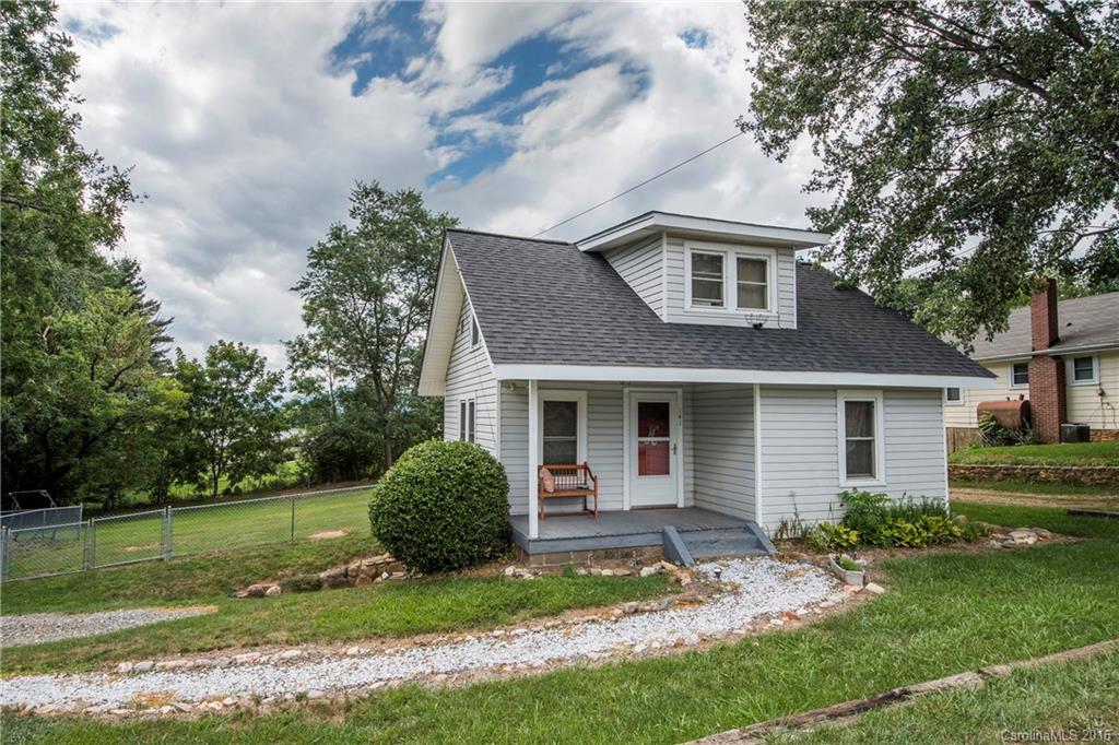 141 Dewey Avenue Canton NC 28716