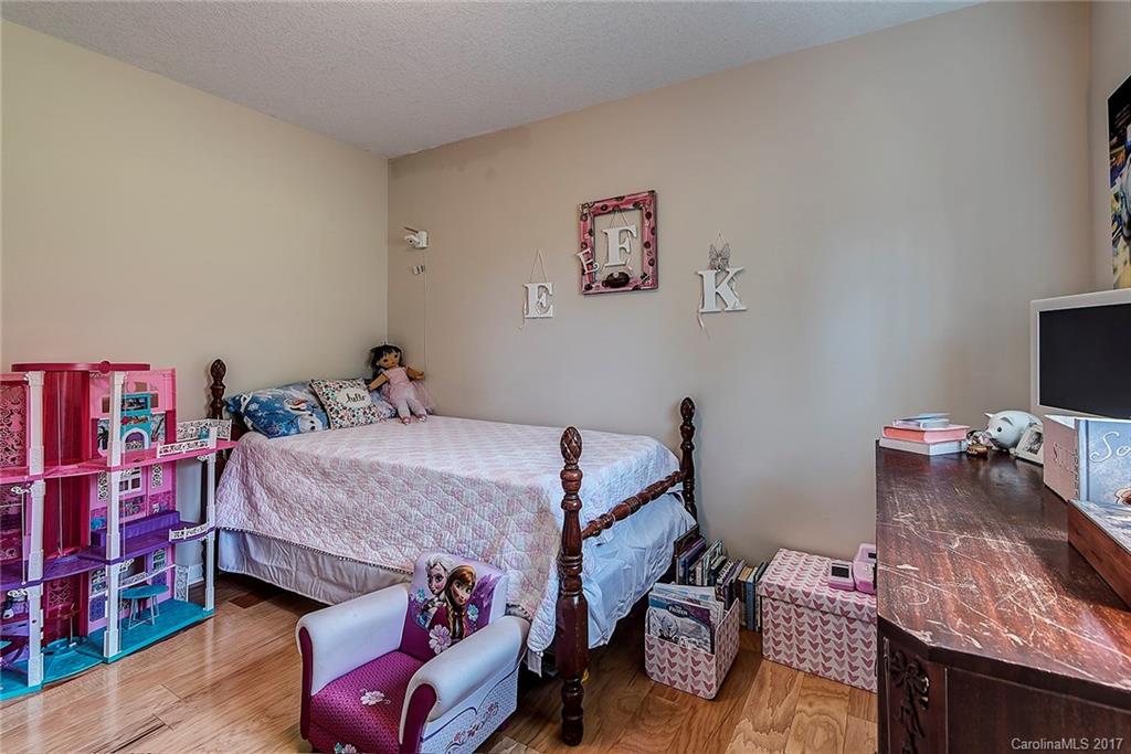 48 Valley View Road Asheville NC 28803