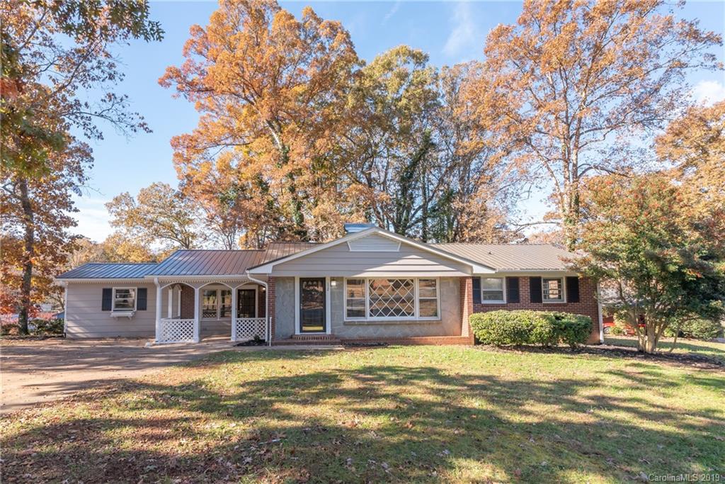 112 S Woodland Avenue Forest City NC 28043