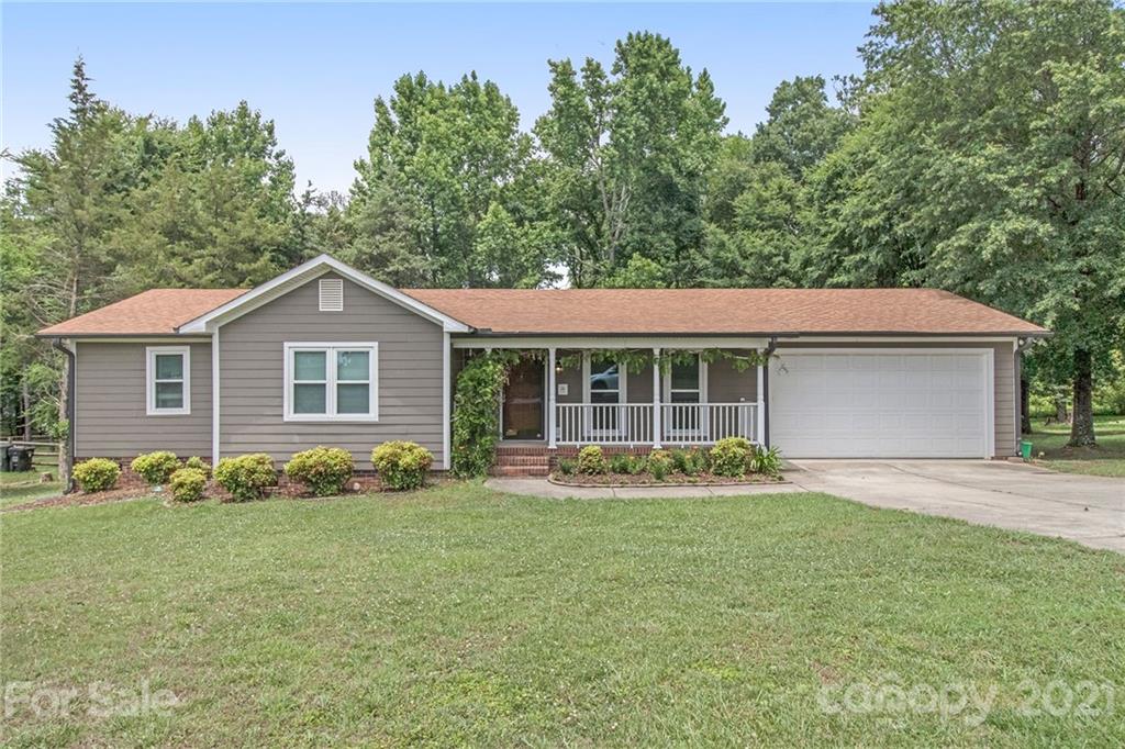 2430 Roberta Road Concord NC 28027