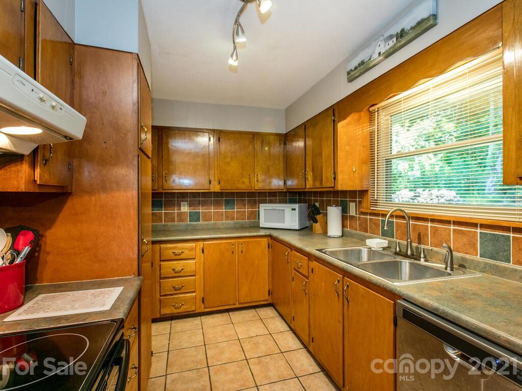 25 Monte Vista Circle Candler NC 28715