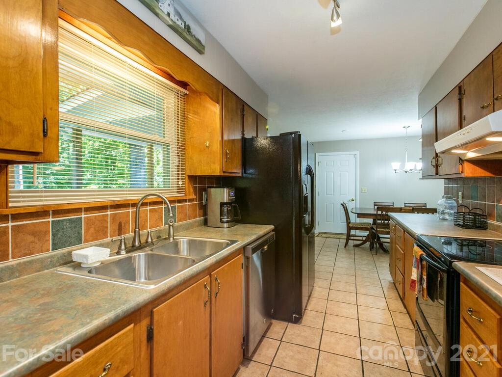 25 Monte Vista Circle Candler NC 28715