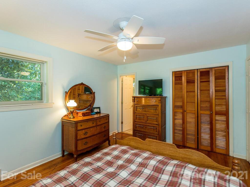 25 Monte Vista Circle Candler NC 28715